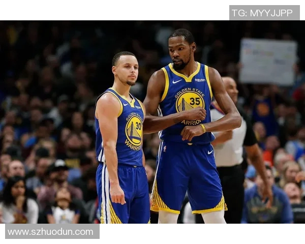 雷霆与火箭激战正酣谁能在这场对决中笑到最后